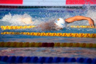 رکورد شنای ۱۰۰ متر آزاد جهان شکست