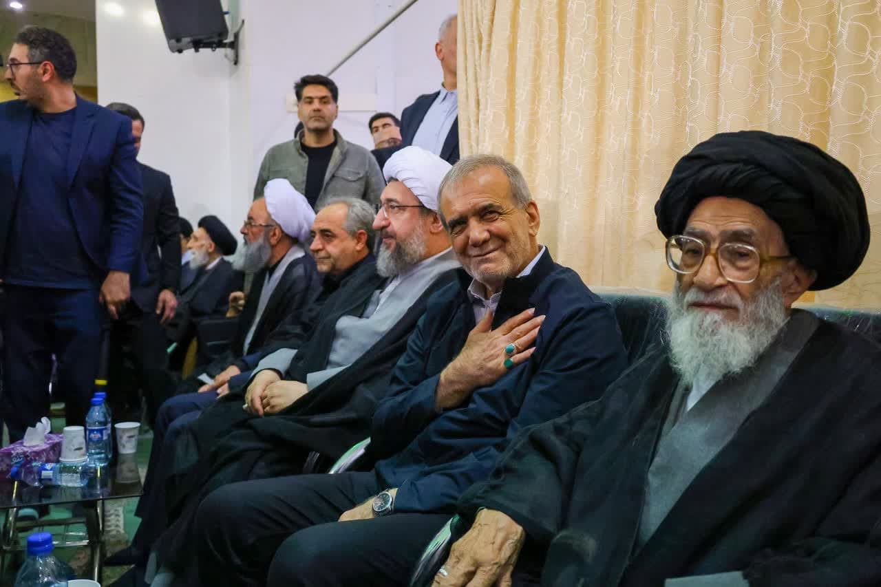 برگزاری مراسم سالگرد شهدای خدمت در تبریز با حضور رئیس جمهور