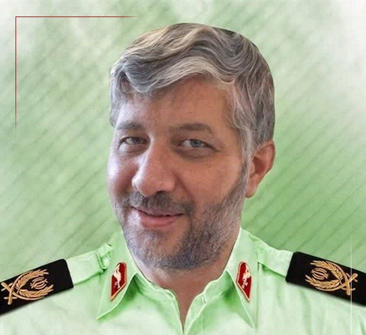 پلیسی که برای دفاع از حرم «حق ماموریت» نگرفت/ شهید فراجا، جانباز دفاع از حرم هم بود