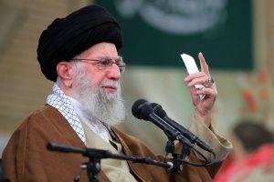 دیدار رهبر با دانش اموزان
