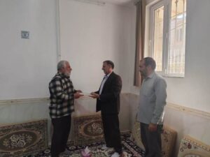 دیدار مدیرکل بنیاد شهید کرمانشاه با خانواده‌های شهدا و ایثارگران شهرستان‌های کنگاور و صحنه