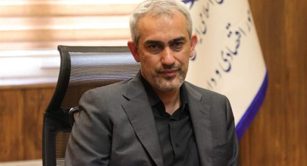 مدنیزاده حوصله و قدرت ایستادگی در برابر فساد را ندارد