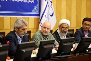 قالیباف: برای توزیع جمعیت چارهاندیشی کنیم