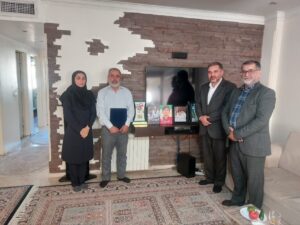 “دیدار مسئولان بنیاد شهید و ورزش تهران با خانواده شهیدان ورزشکار رضا و امیرعلی امینی”