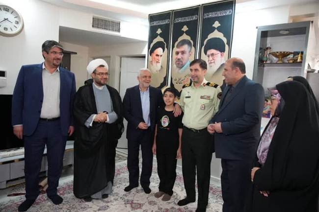 رئیس بنیاد شهید: عزت کشور را مدیون شهدای فراجا هستیم