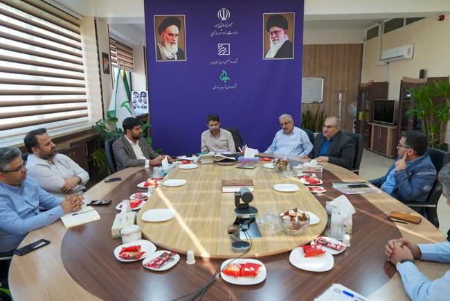 برگزاری جلسه بررسی پیشرفت نهضت ملی مسکن بهارستان و تأمین مسکن خانوادههای شهدا و ایثارگران