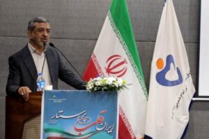 تجلیل بنیاد شهید البرز از پرستاران بیمارستان امام خمینی(ره) به پاس ایثار و فداکاری آنان