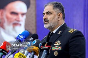دریادار ایرانی: اهتمام نداجا در تأمین امنیت دریایی و توسعه سواحل مکران