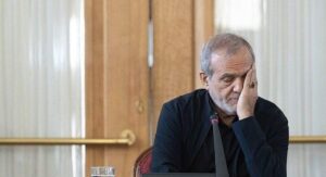 پزشکیان دیر یا زود ناچار است با این جریان منافق تعیین تکلیف کند