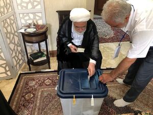 روایت کروبی از چنددستگی اصلاح‌طلبان در انتخابات۸۴