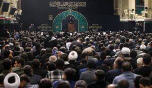 آخرین شب عزاداری شهادت حضرت صدیقه سلام‌الله‌علیها در حسینیه امام خمینی(ره)