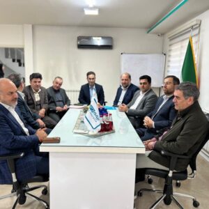 بازدید سرزده رئیس‌کل بیمه مرکزی از مدیریت بیمه دی در مازندران