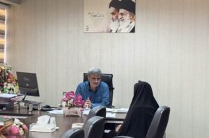 دیدار مدیرکل بنیاد شهید همدان در برنامه «سه‌شنبه‌های ملاقات مردمی» با ۵۲ خانواده شهدا