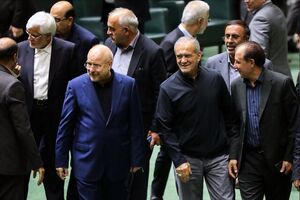 معنای نطق دیروز قالیباف چه بود؟