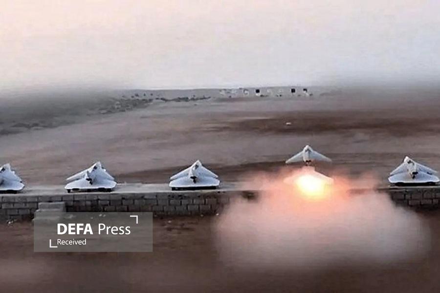 انهدام پایگاه‌های نظامی آمریکا در خلیج فارس با پهپاد‌های «حدید ۱۱۰»