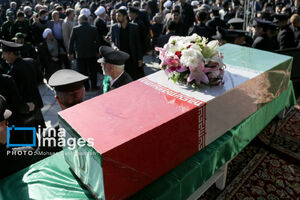 پیکر مطهر چهار شهید حادثه تروریستی در بم تشییع شد