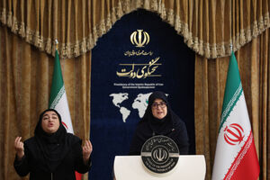 مهاجرانی: دانشگاه به حل مسائل جامعه اهتمام ویژه داشته باشد