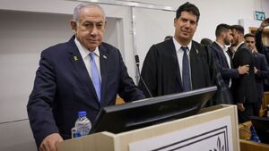 تنش در جلسه محاکمه نتانیاهو به اتهام فساد