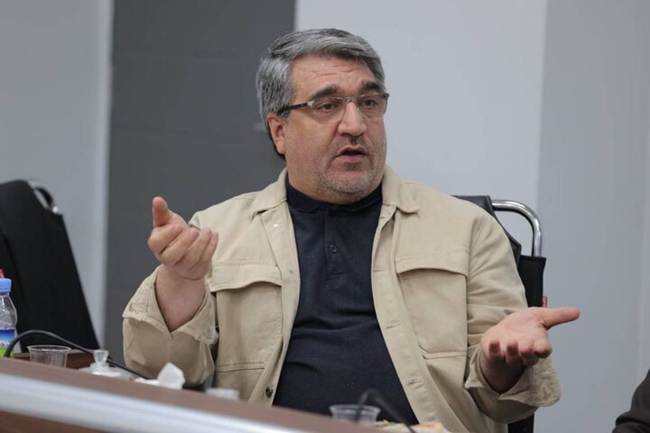 «ایستاده در کنار تیمز» روی پرده سینما حقیقت