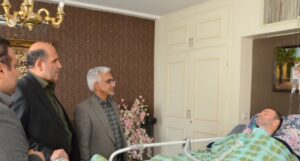 عیادت مدیرکل بنیاد شهید تهران بزرگ از جانباز حسین کازرونی