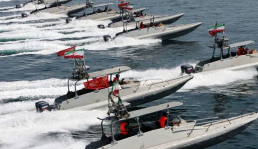 چگونه ناوهای آمریکا در منطقه وبال گردن این کشور خواهند شد؟