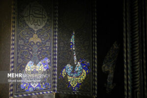 مزدوران دشمن نوجوانان را در مسجد به آتش کشیدند!