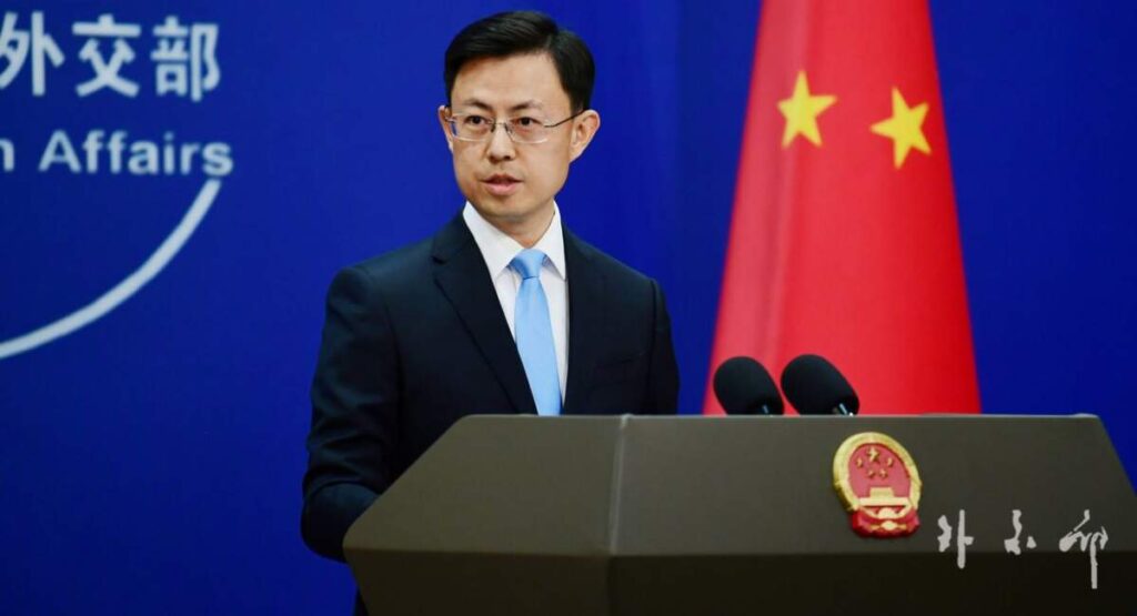 چین: آمریکا فورا مادورو و همسرش را آزاد کند