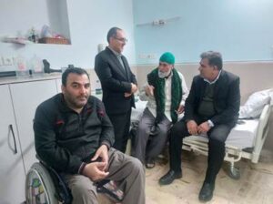 عیادت مدیرکل بنیاد مازندران از جانبازان نخاعی
