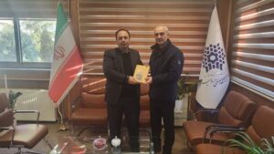 نشست مدیرکل بنیاد شهید و امور ایثارگران آذربایجان غربی با رئیس دانشگاه صنعتی ارومیه