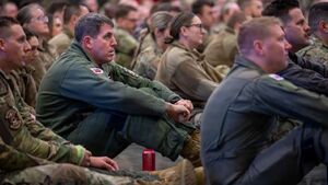 پشت پرده تهدید نظامی آمریکا علیه ایران: عملیات روانی یا واقعیت؟