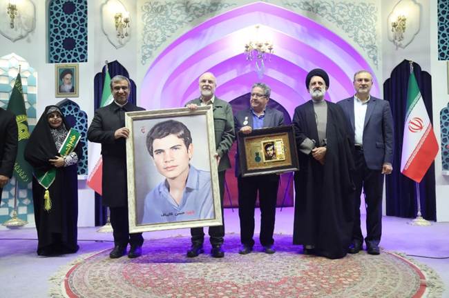 اجلاسیه ملی شهدای غریب اسارت با حضور محمد باقر قالیباف برگزار شد