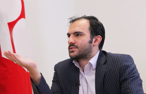 مردم مگر مشکل اقتصادی ندارند؟ چرا آمدند؟