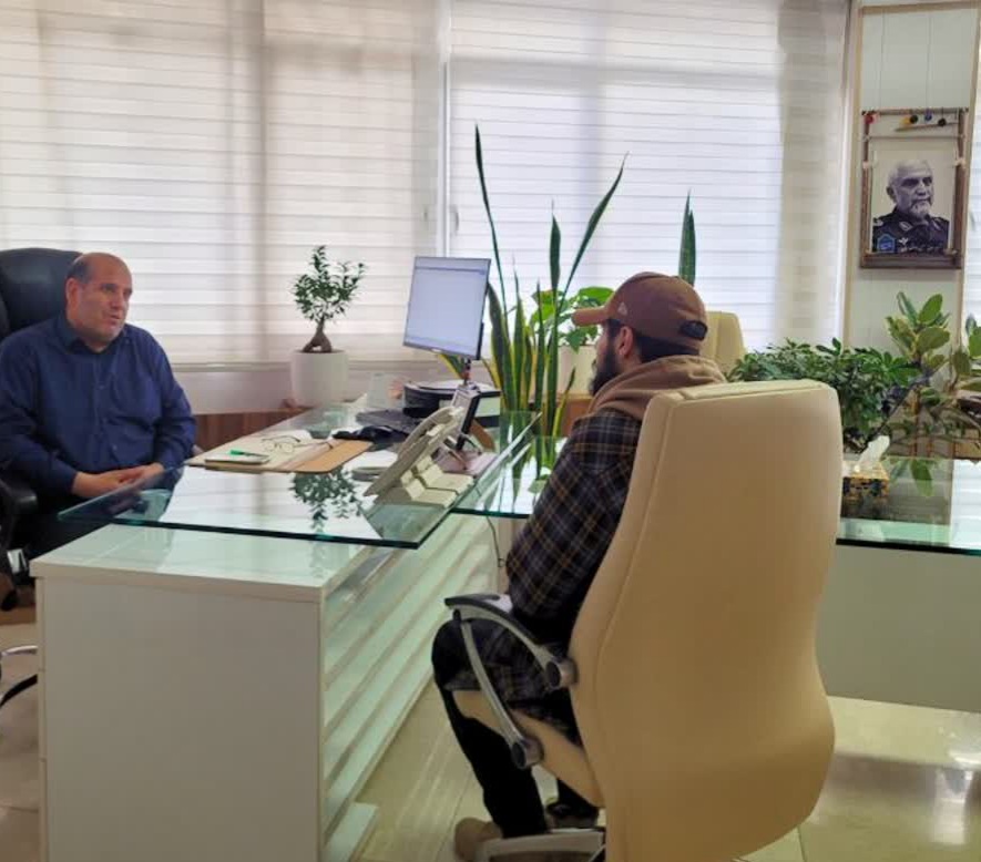 ملاقات عمومی مدیرکل بنیاد شهید و امور ایثارگران تهران بزرگ، و برپایی میز خدمت در این اداره‌کل