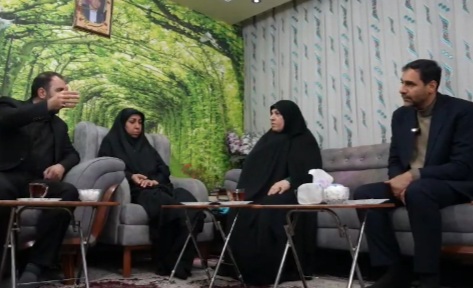 دیدار معاون تعاون و امور اجتماعی بنیاد شهید و امور ایثارگران با خانواده «شهید عرفان دربانی»