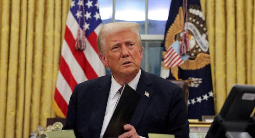 دست و پا زدن اپوزیسیون برای توجیه درماندگی ترامپ