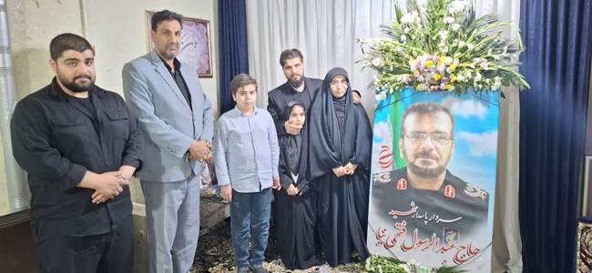 دیدار مدیرکل بنیاد شهید خوزستان با خانواده‌های معظم شهدا
