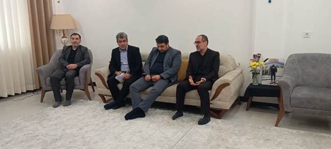 تجلیل مدیرکل بنیاد مازندران از سه خانواده شهید حملات ددمنشانه تروریستی آمریکایی صهیونی