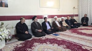 ابلاغ سلام گرم و پیام تبریک و تسلیت مقام معظم رهبری به خانواده‌های معزز شهدای جنگ رمضان