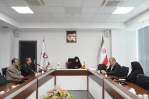 دیدار رئیس امور مدیریت عملکرد سازمان اداری و استخدامی با خادمین شهدای رمضان