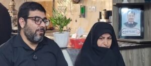 تجلیل معاون بهداشت و درمان بنیاد شهید و امور ایثارگران از خانواده شهدای جنگ رمضان در شهرقدس