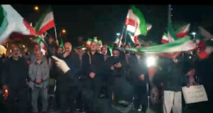 شرکت معاون فرهنگی و آموزشی بنیاد شهید و امور ایثارگران در تجمعات شبانه مردم