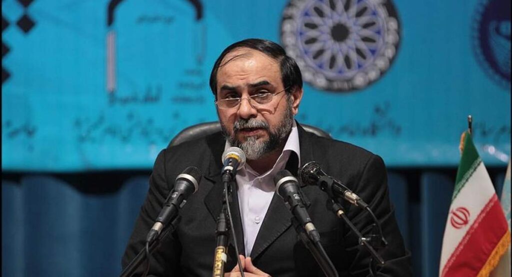پیشنهاد می‌کنم بیش از ۱۰۰ نقطه را به موزه خیابانی تبدیل کنیم