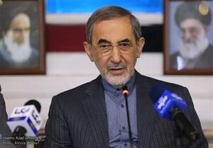 ولایتی: ترامپ در پارادوکس «تهدید ایران» و «گرانی سوخت» گرفتار است