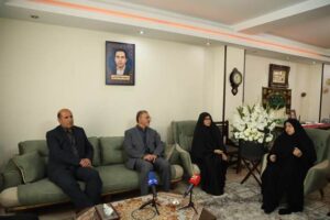 شهدا؛سند اصالت انقلاب و الگوی ماندگار آیندگان
