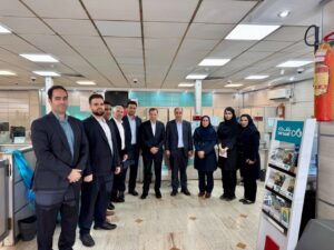 تاکید مدیرعامل بانک دی بر لزوم پایبندی همکاران به اهداف استراتژیک بانک در سال جاری 