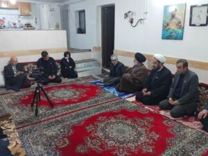تجلیل نماینده ولی‌فقیه در بنیاد شهید از خانواده شهدای جنگ رمضان در استان گلستان