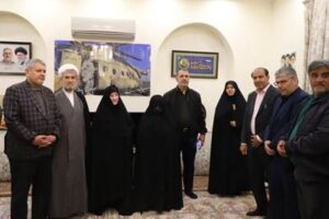 تجلیل از خانواده شهید والامقام «سردار محمد پاکپور» در روستای دهسد شهرستان خنداب