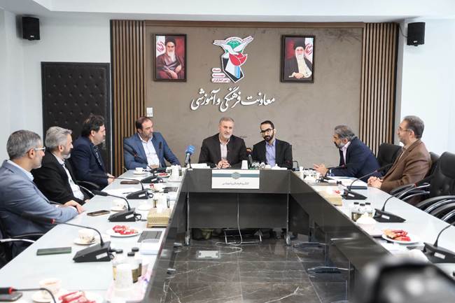 معاون فرهنگی بنیاد شهید: نخبگان، امیدآفرین و سرمایه راهبردی کشورند
