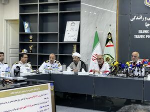 پیش بینی حضور ۱۸ تا ۳۵ میلیون نفر در مراسم تشییع امام شهید