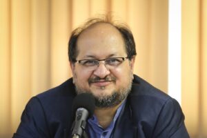 محمد شریعتمداری در هولدینگ خلیج فارس چالش ها و فرصت ها